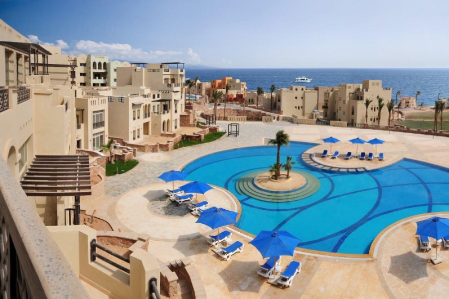 Azzurra Sahl Hasheesh | Luxury Beachfront Apartments & Villas for Sale in Egypt