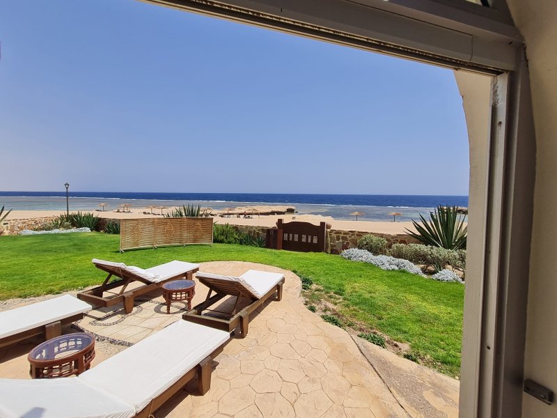 Stand-Alone Beachfront Luxury with Endless Sea Views